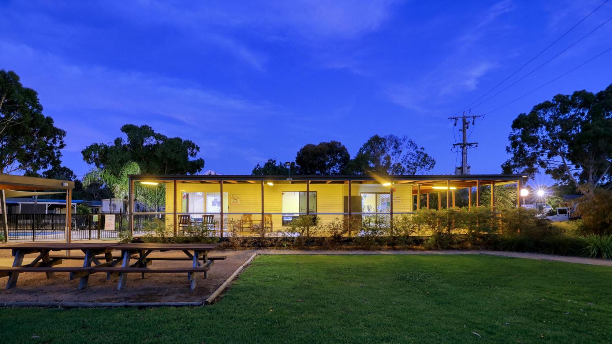 Yarrawonga Riverlands Tourist Park 외부 사진